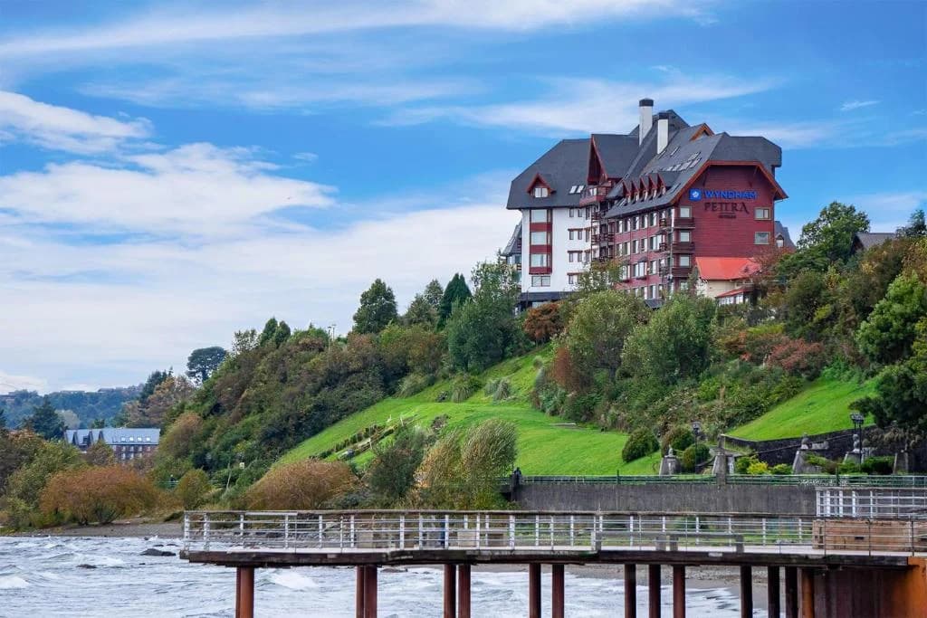 Hotel Wyndham Cumbres, Puerto Varas - 3